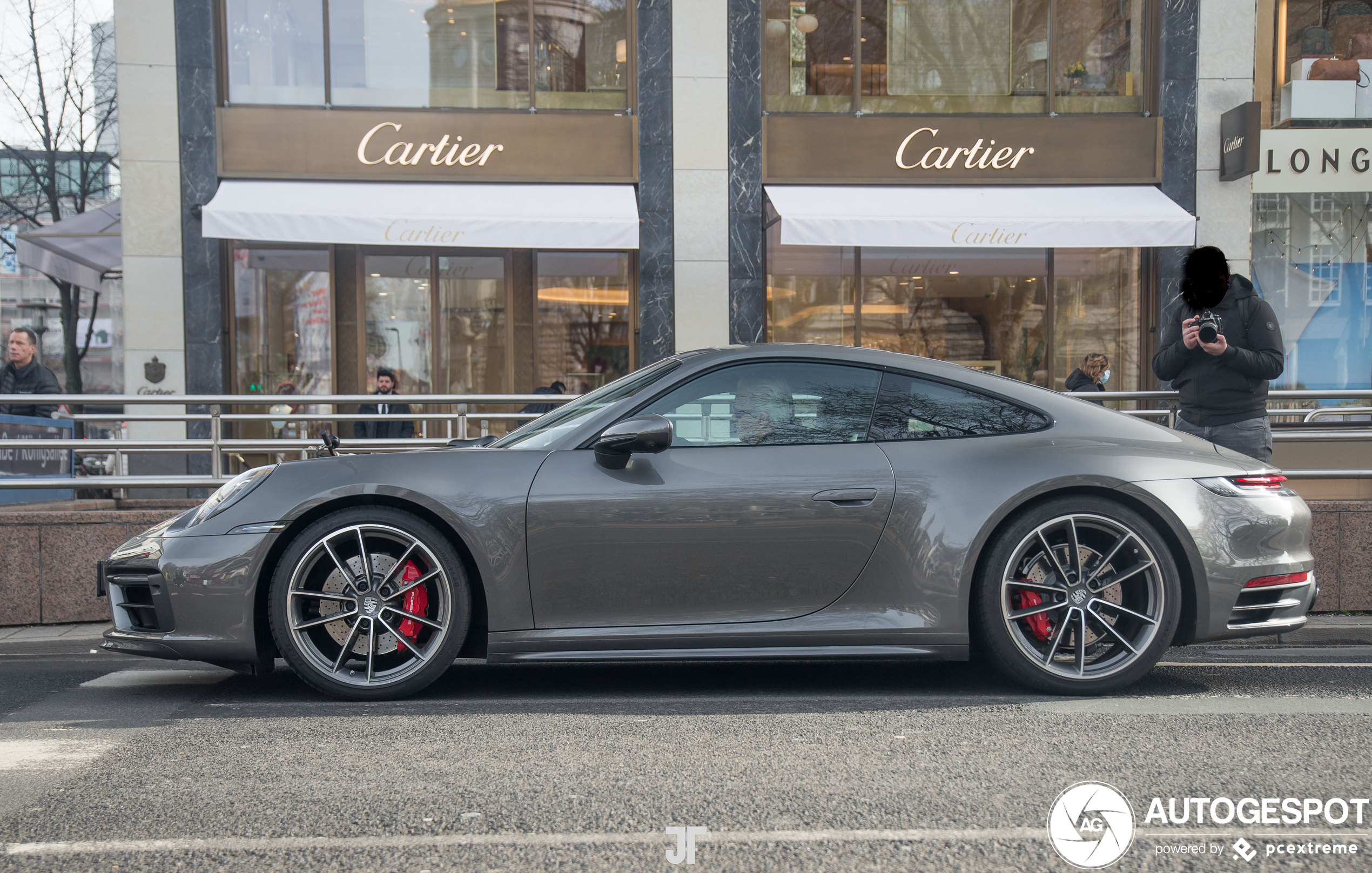 Porsche 992 Carrera 4S