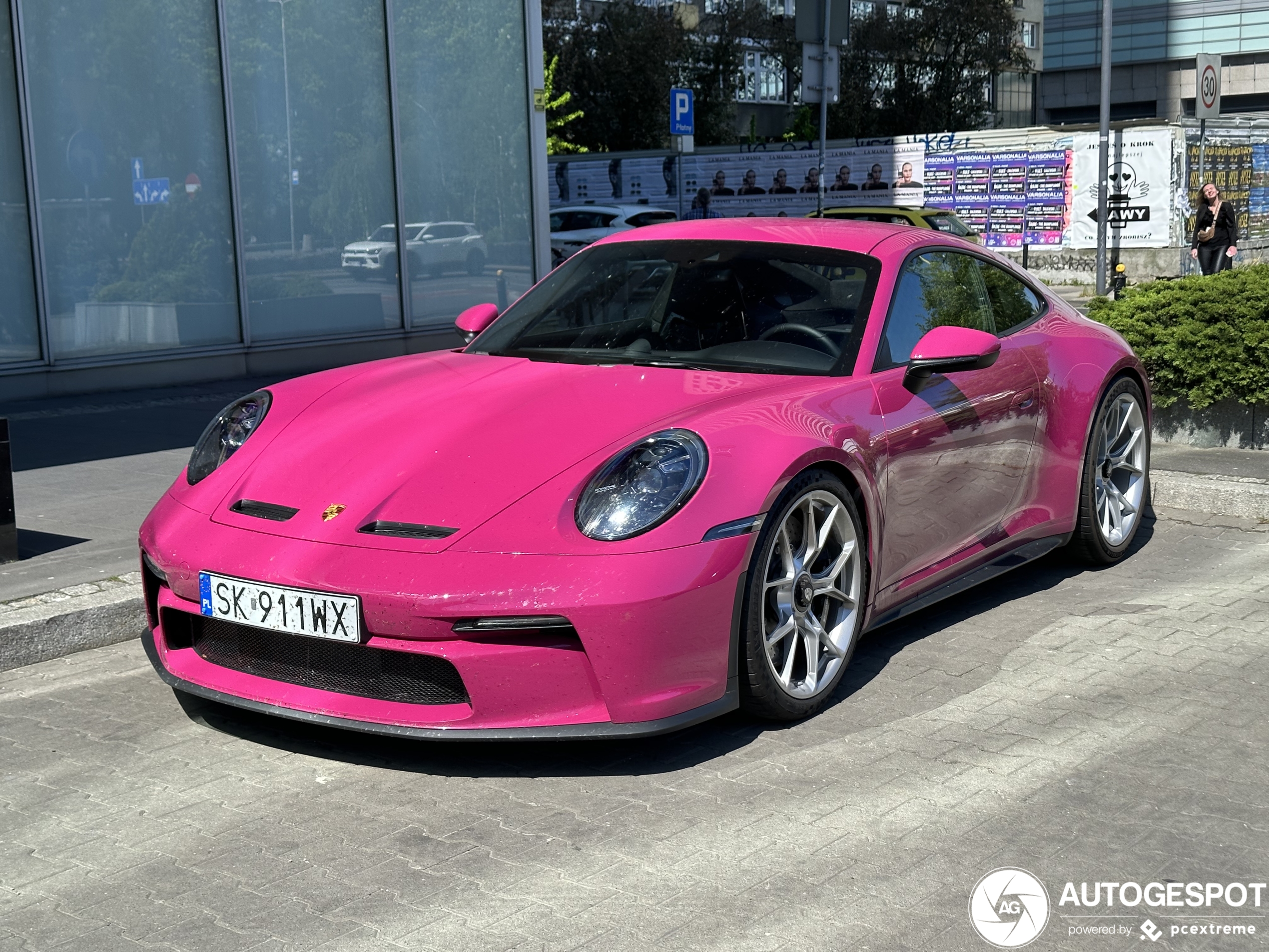 Roze GT3 Touring steelt de show in Warschau