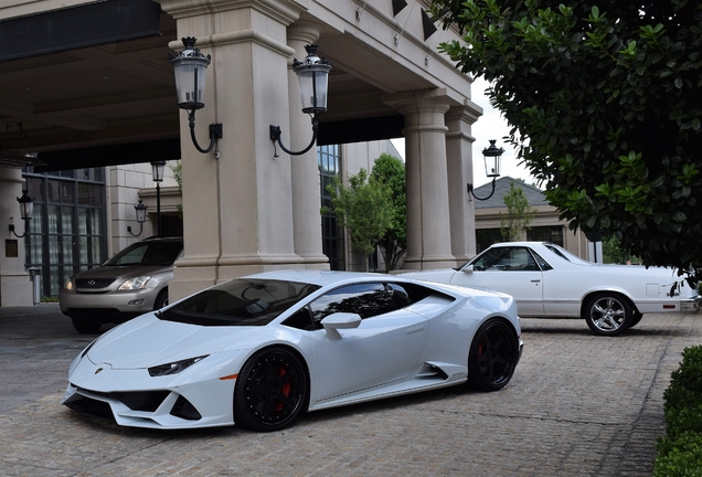 Lamborghini Huracán LP640-4 EVO