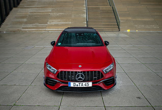 Mercedes-AMG A 45 S W177