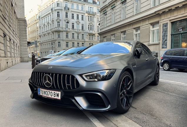 Mercedes-AMG GT 63 X290