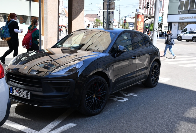 Porsche 95B Macan GTS MkIII