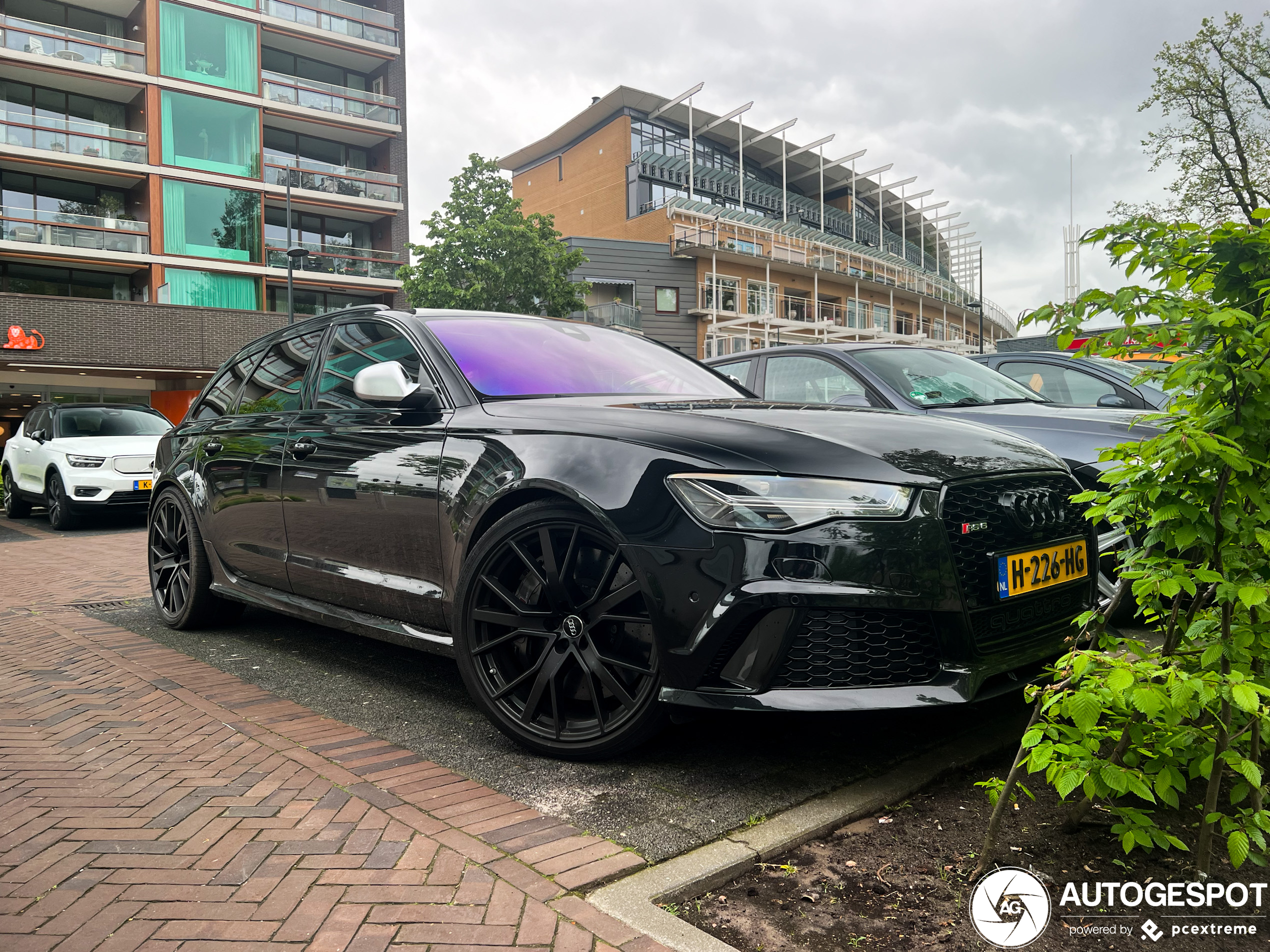 Audi RS6 Avant C7 2015