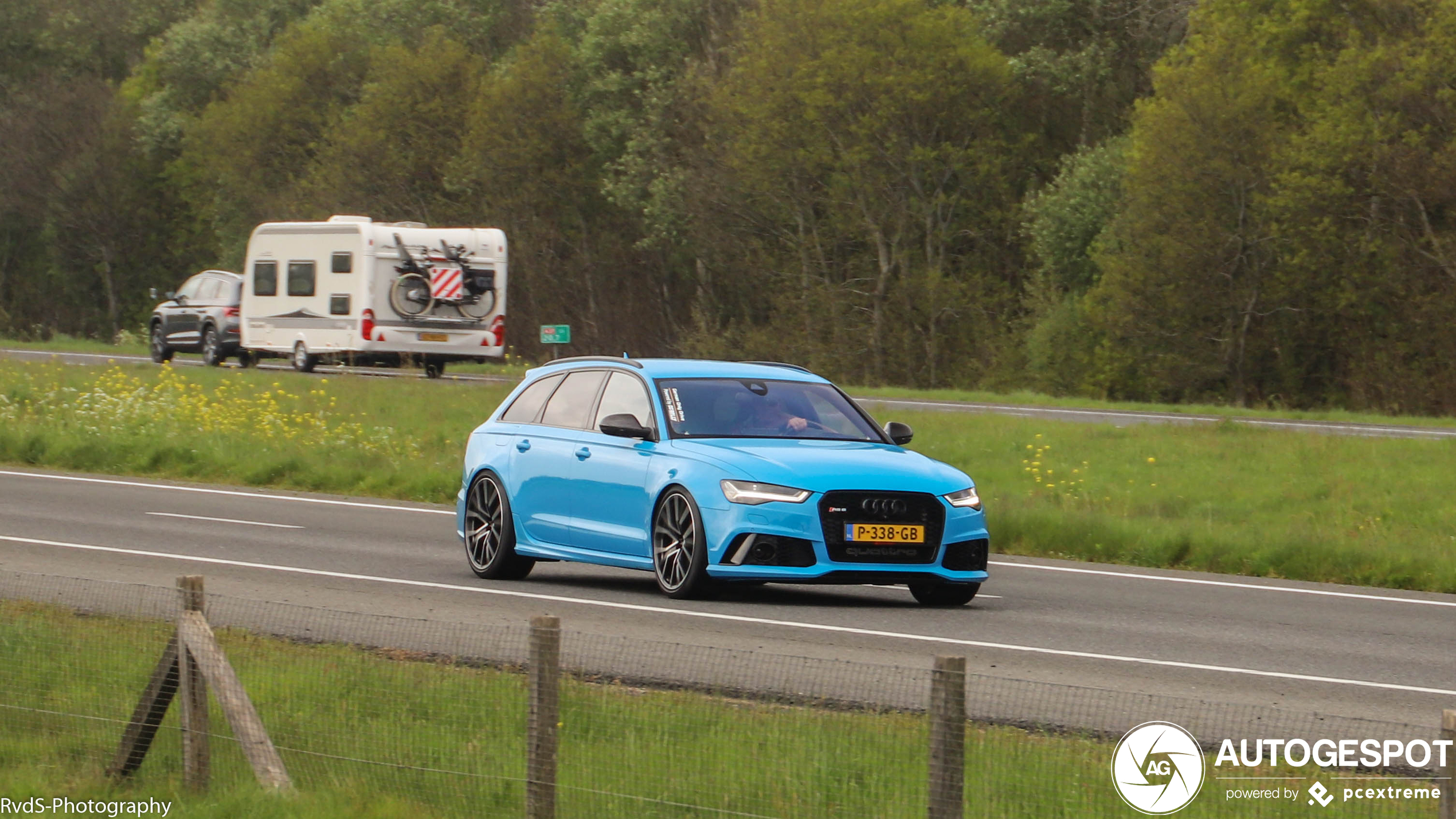 Audi RS6 Avant C7 2015