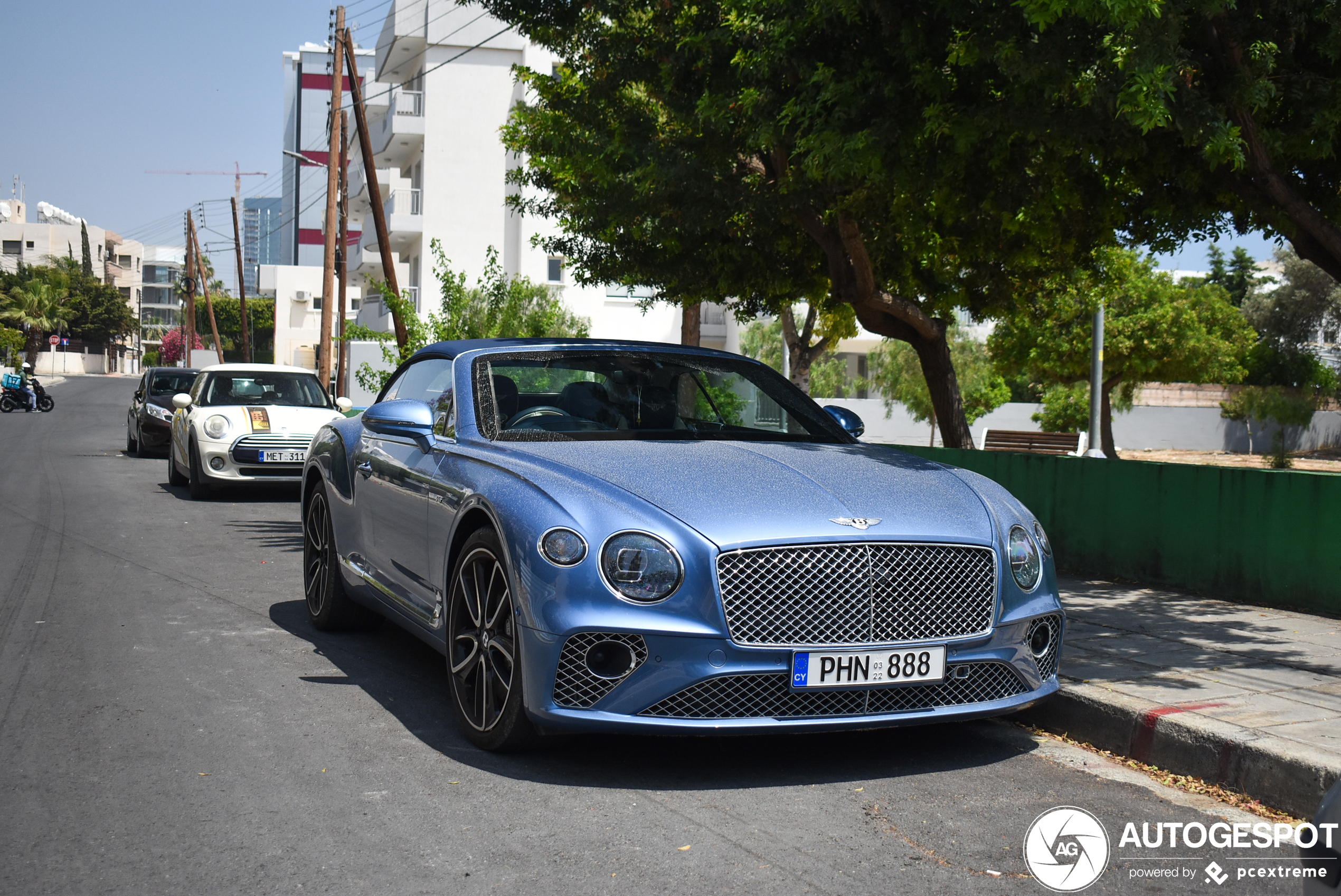 Bentley Continental GTC V8 2020