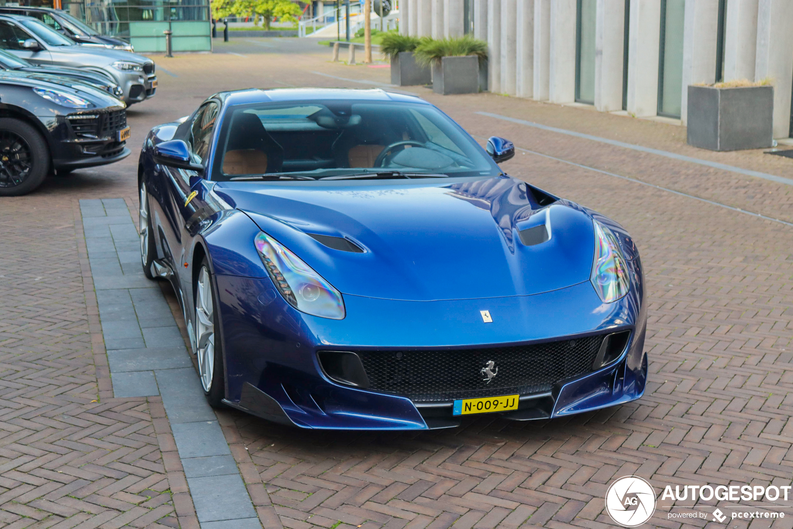 Ferrari F12tdf