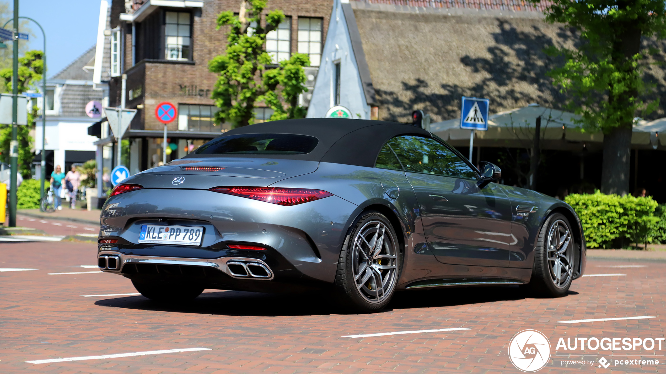 Mercedes-AMG SL 63 R232