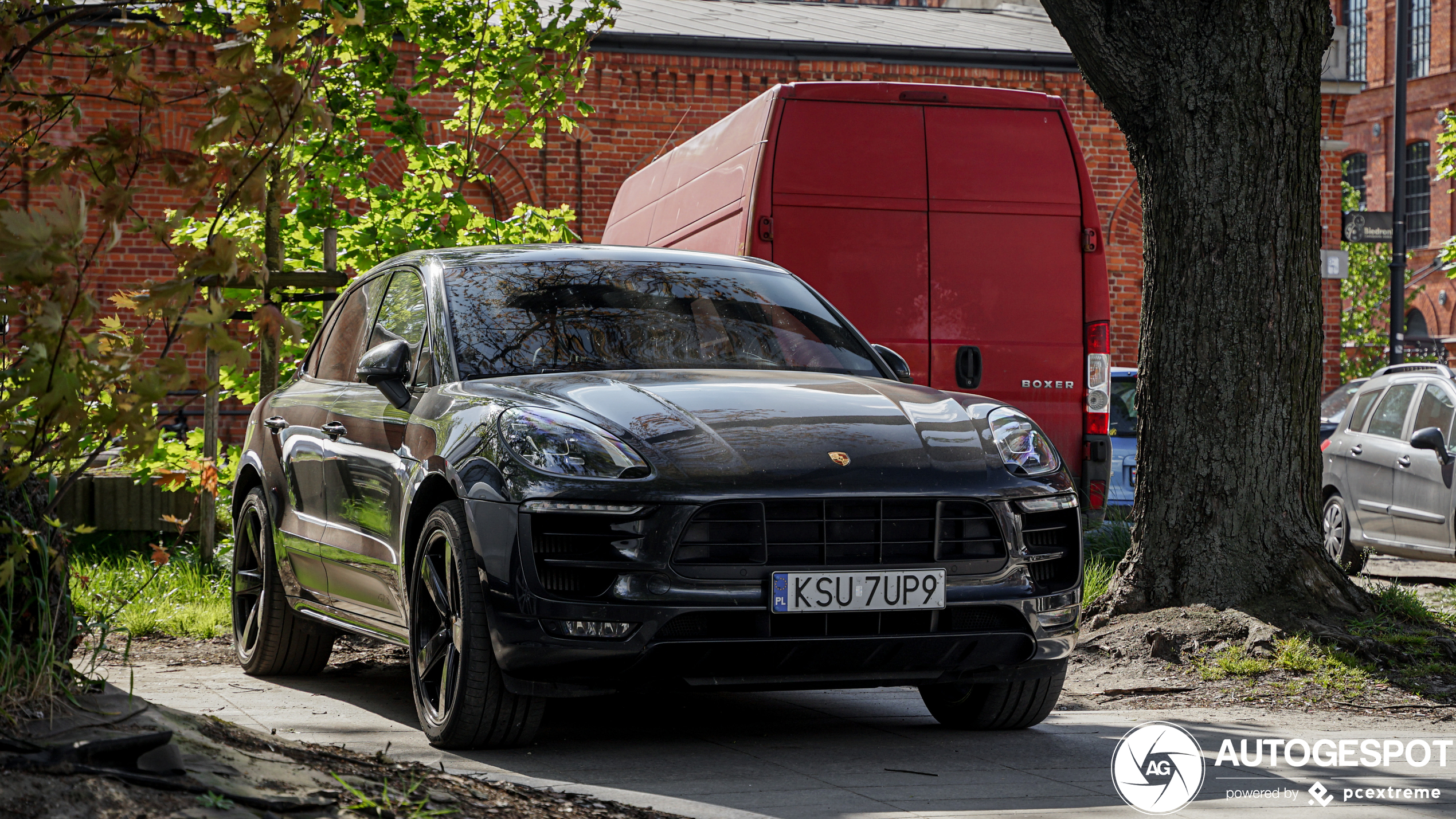 Porsche 95B Macan GTS