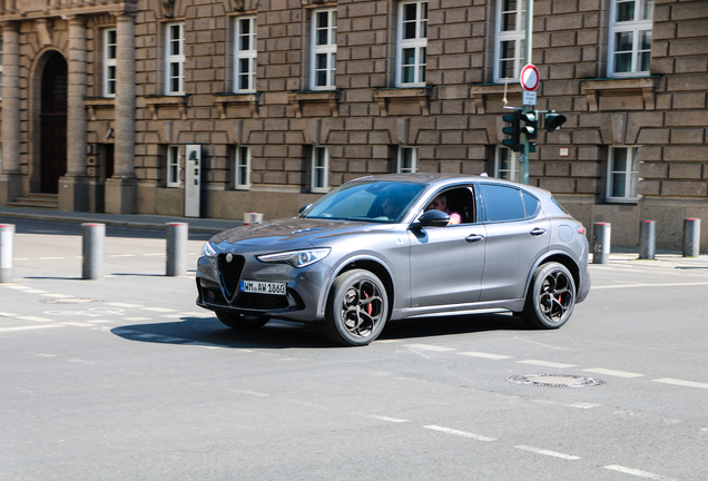 Alfa Romeo Stelvio Quadrifoglio 2020