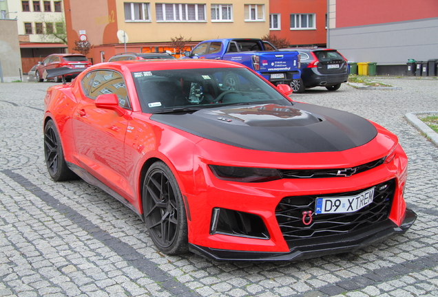 Chevrolet Camaro ZL1 2016