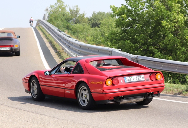 Ferrari 328 GTS