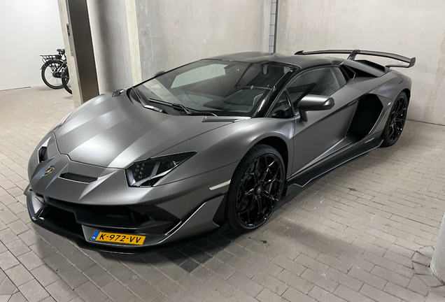 Lamborghini Aventador LP770-4 SVJ Roadster