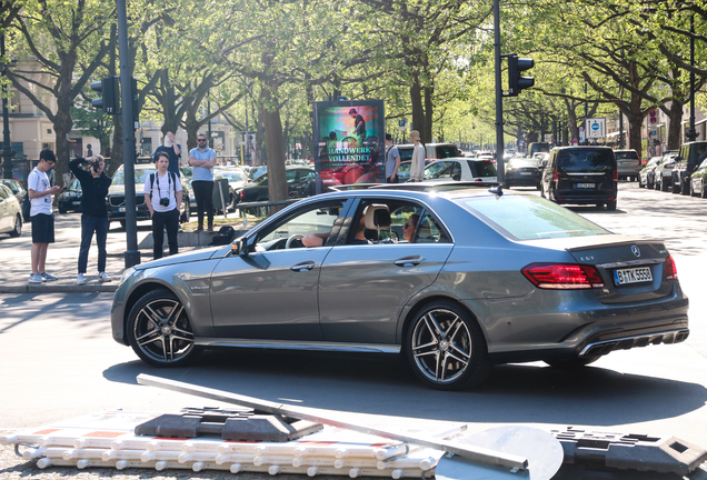 Mercedes-Benz E 63 AMG W212 2013