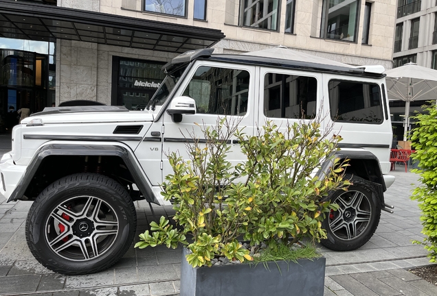 Mercedes-Benz G 500 4X4²