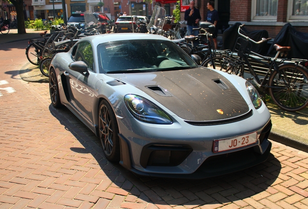 Porsche 718 Cayman GT4 RS Weissach Package