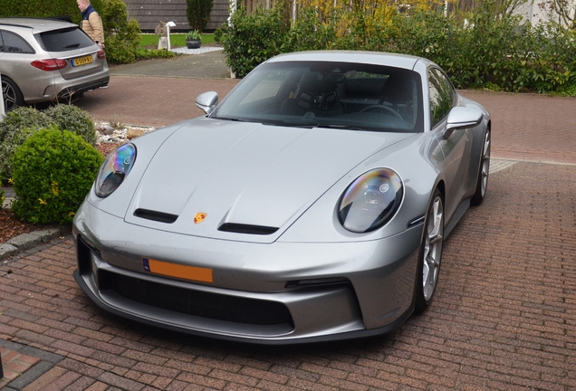 Porsche 992 GT3 Touring