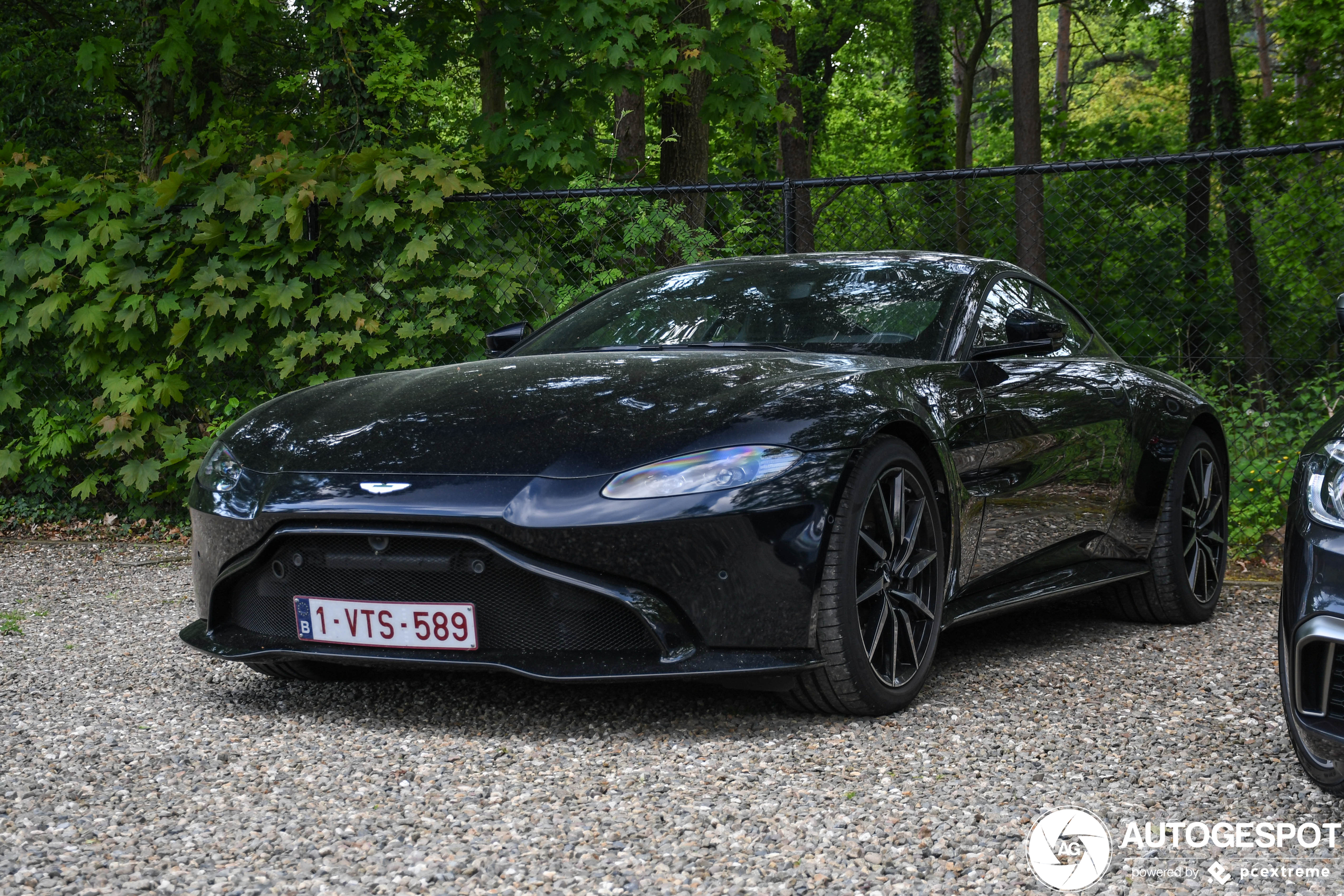 Aston Martin V8 Vantage 2018