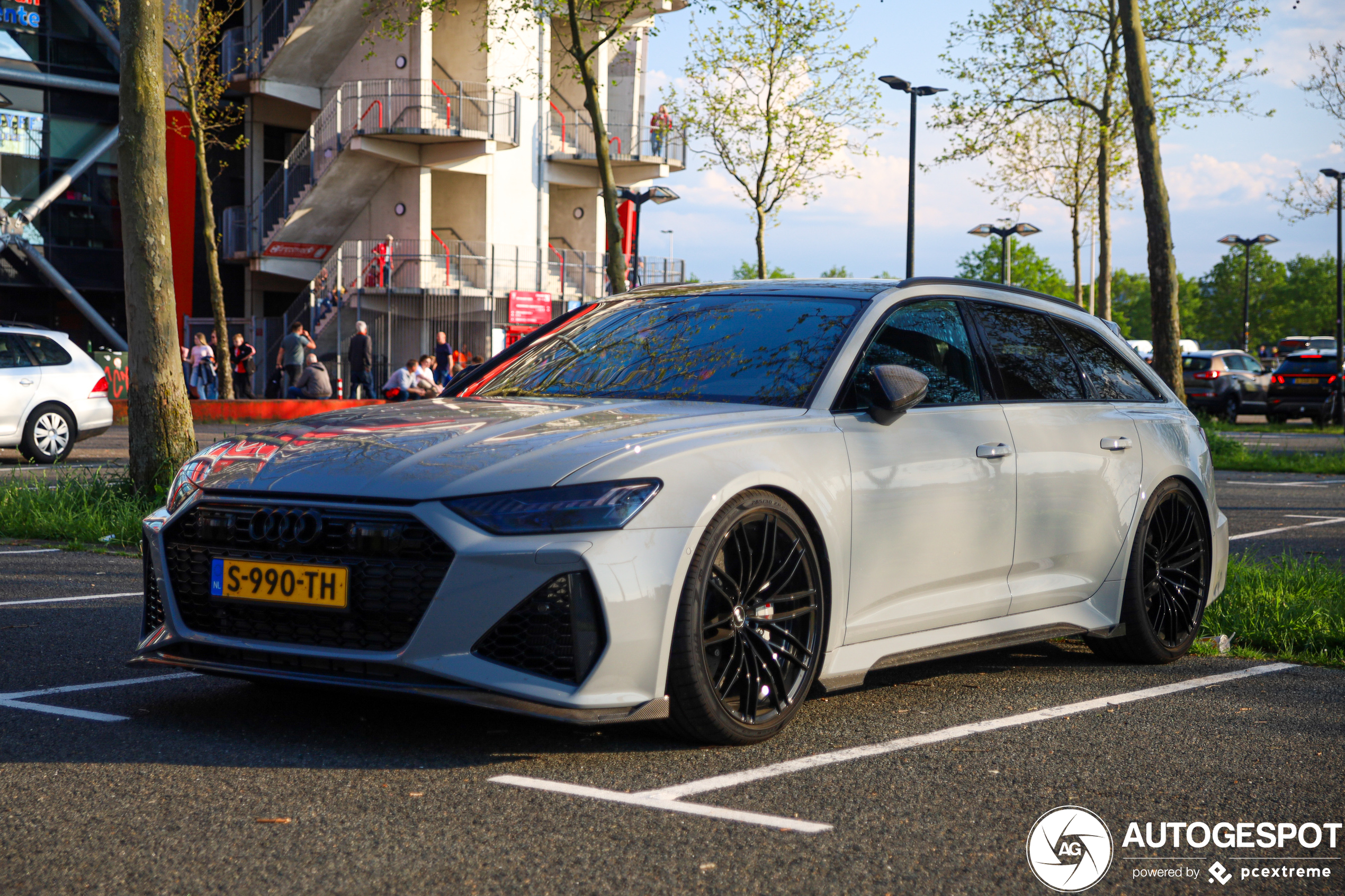 Audi ABT RS6-S Avant C8