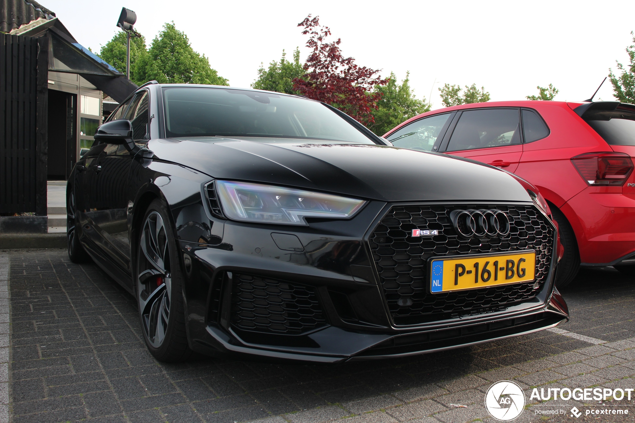 Audi RS4 Avant B9