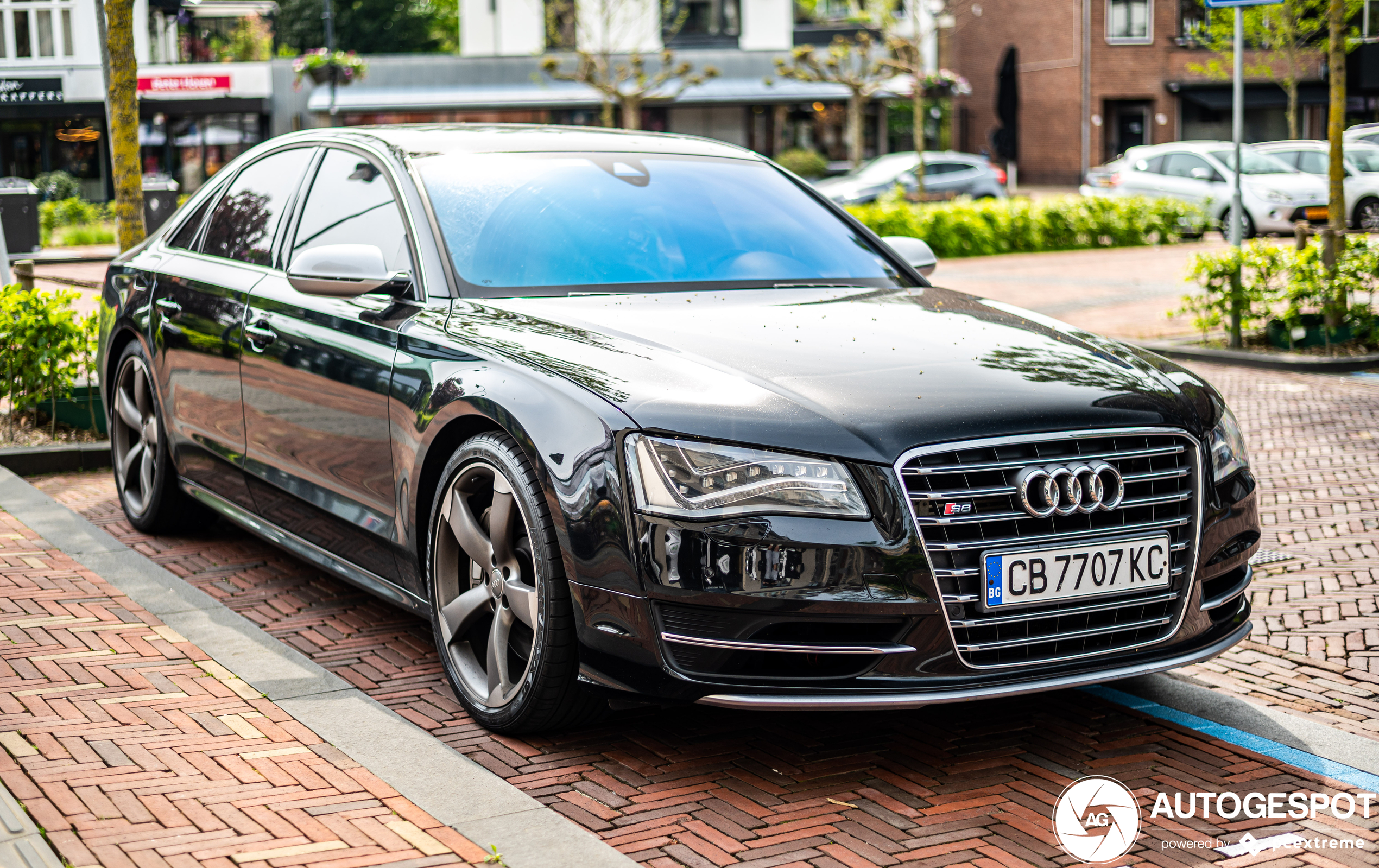 Audi S8 D4