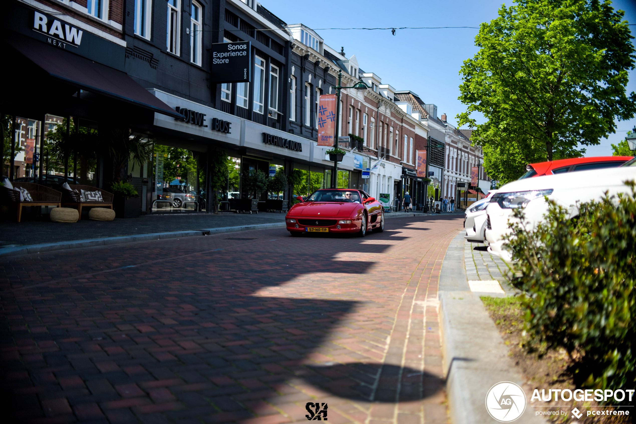 Ferrari F355 GTS