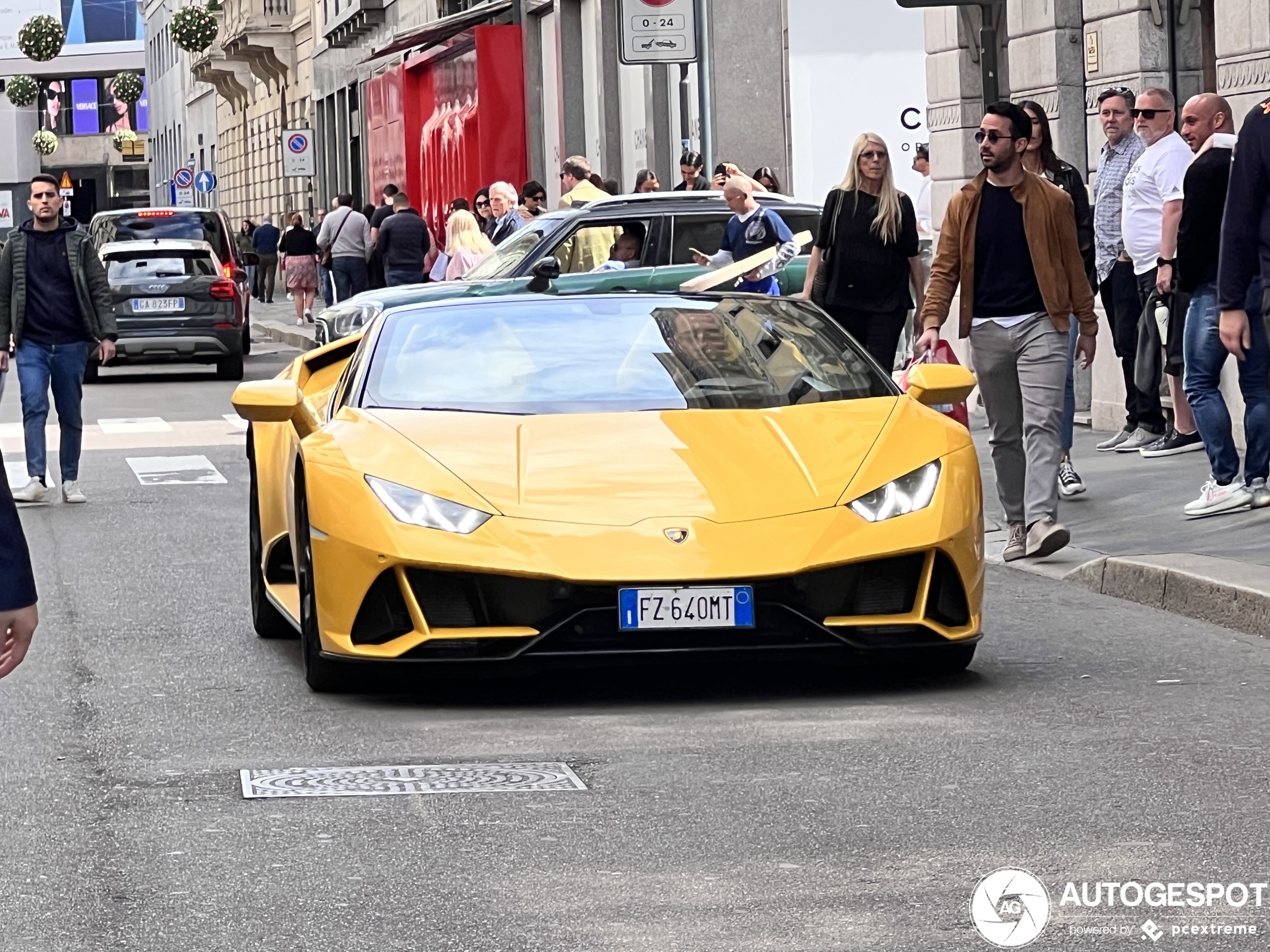 Lamborghini Huracán LP640-4 EVO Spyder