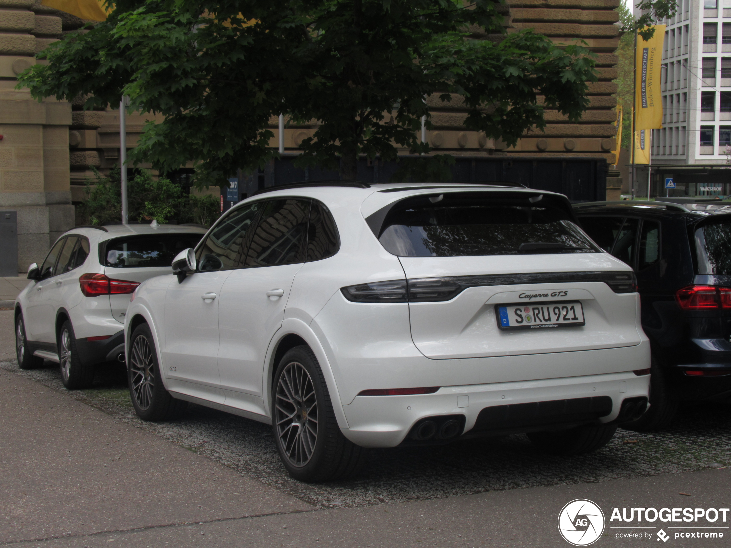 Porsche 9YA Cayenne GTS