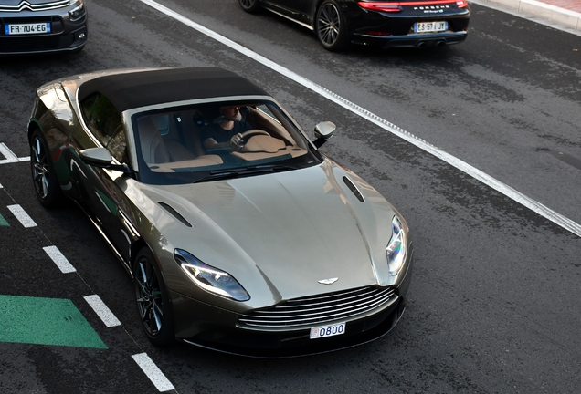 Aston Martin DB11 V8 Volante