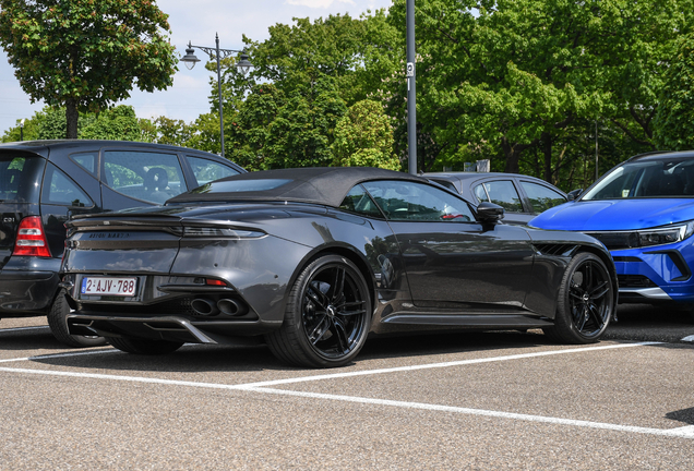 Aston Martin DBS Superleggera Volante