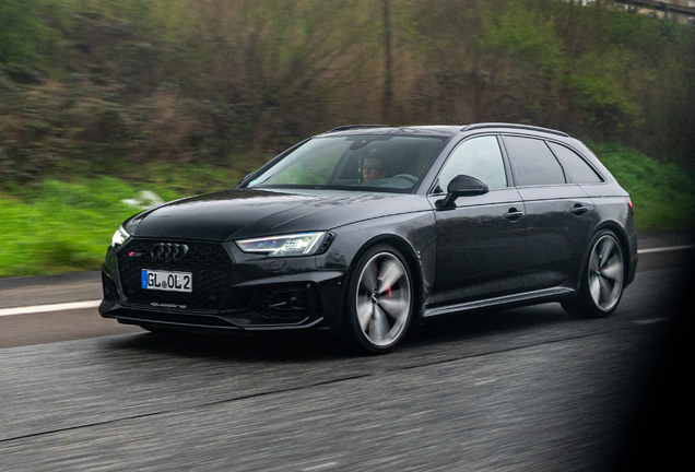 Audi RS4 Avant B9