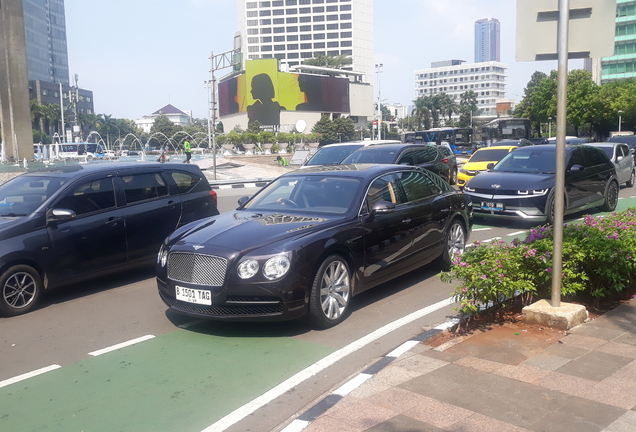 Bentley Flying Spur W12