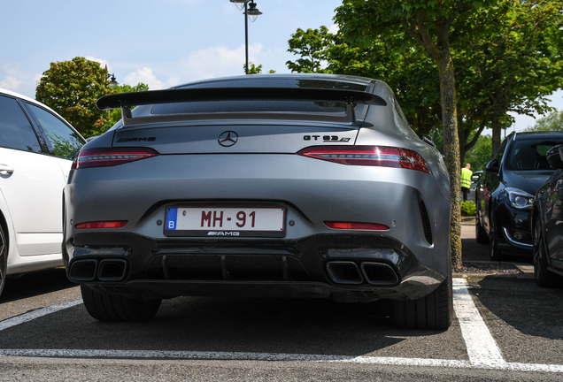 Mercedes-AMG GT 63 S X290