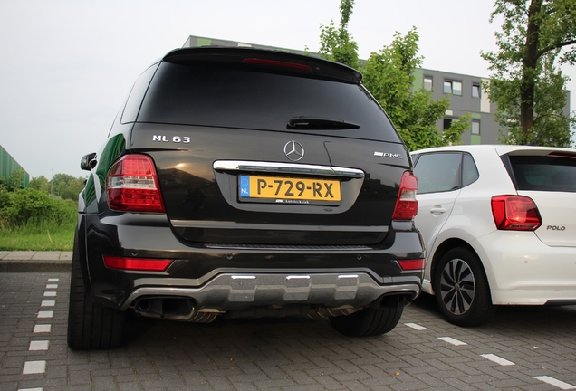 Mercedes-Benz ML 63 AMG 10th Anniversary