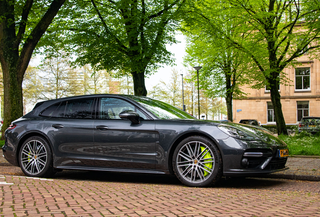 Porsche 971 Panamera Turbo S E-Hybrid Sport Turismo