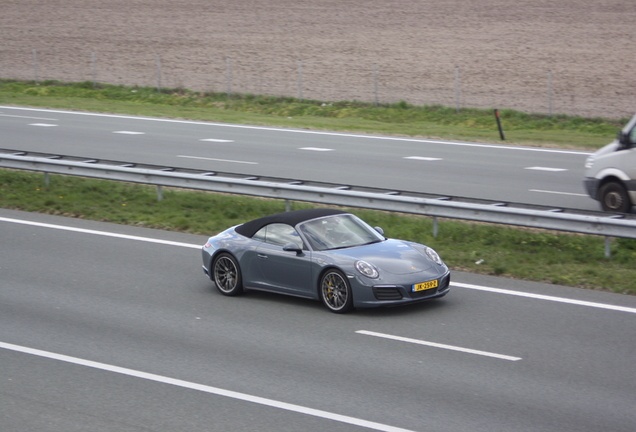 Porsche 991 Carrera 4S Cabriolet MkII