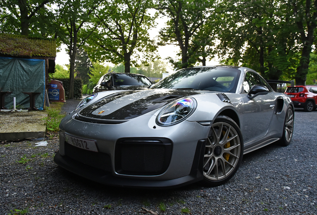 Porsche 991 GT2 RS Weissach Package