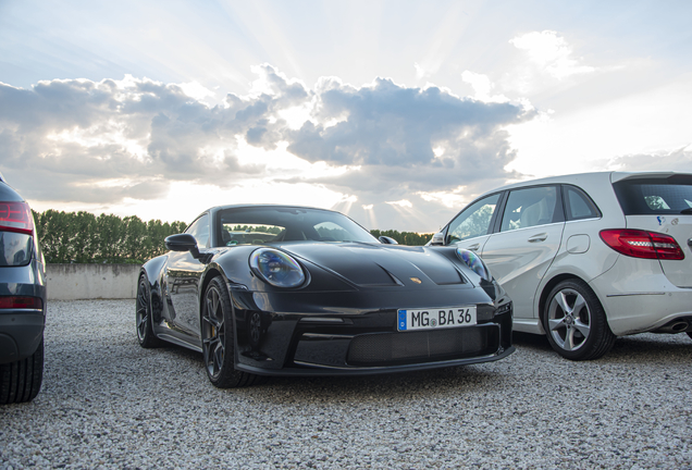 Porsche 992 GT3 Touring