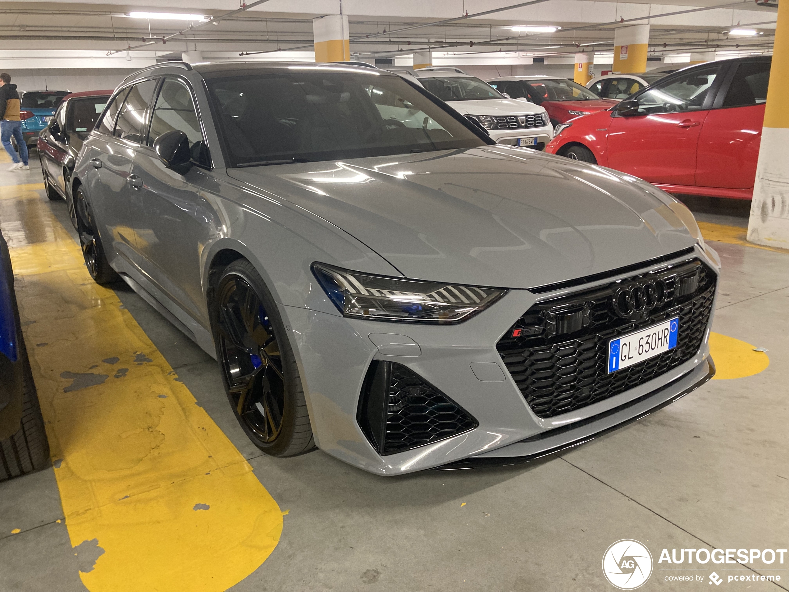 Audi RS6 Avant C8