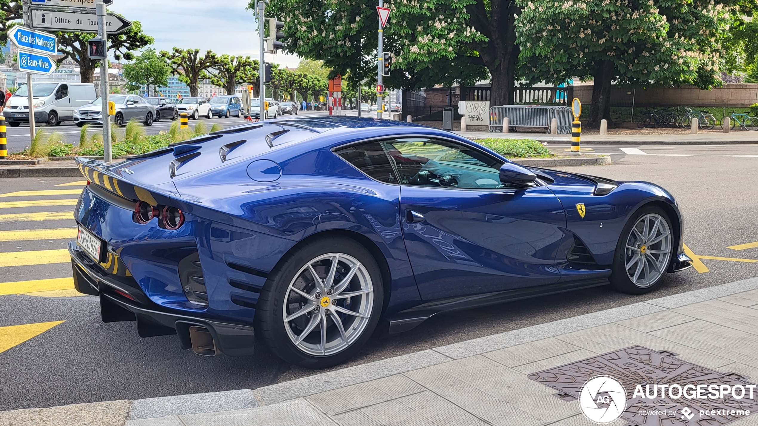 Ferrari 812 Competizione