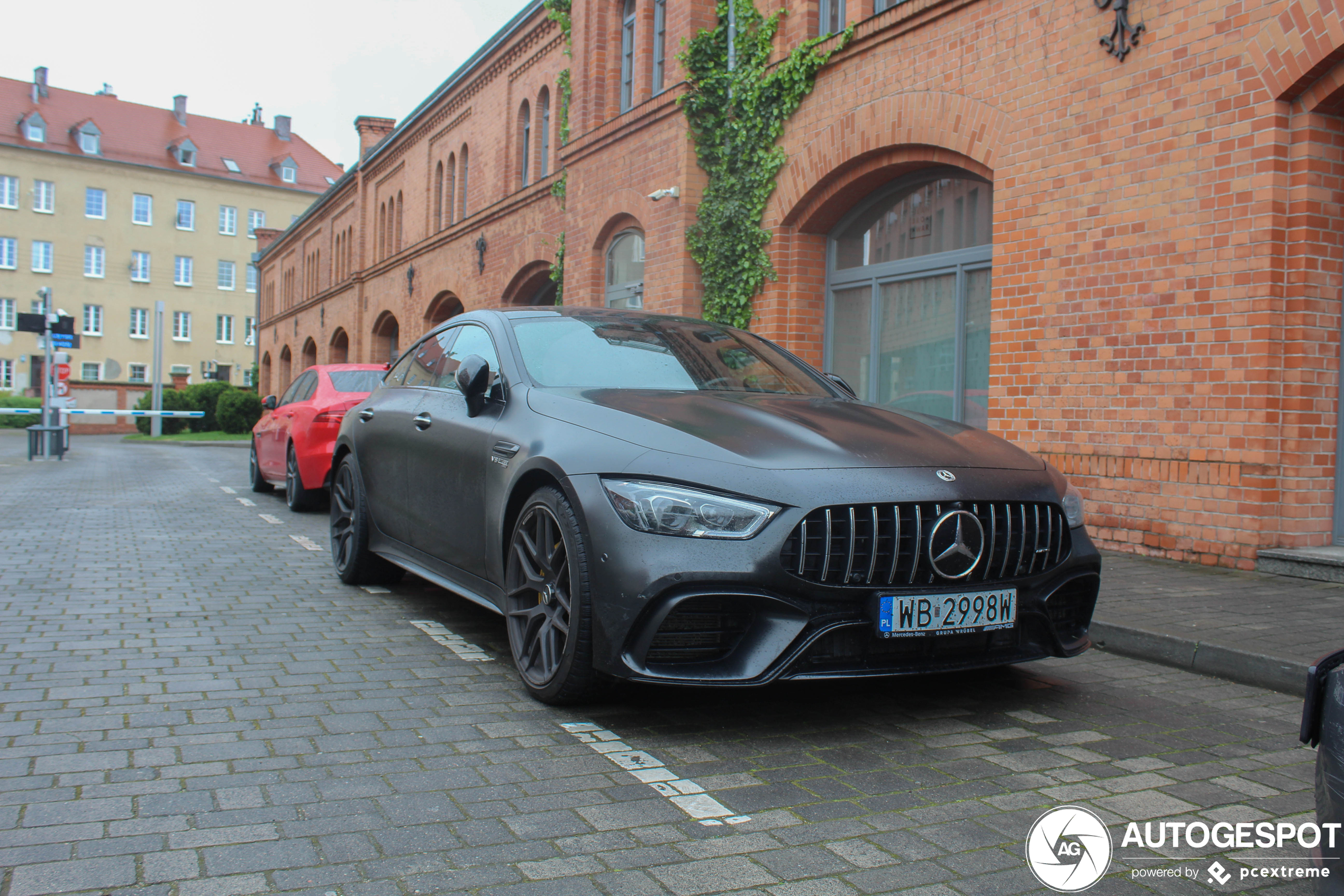 Mercedes-AMG GT 63 X290