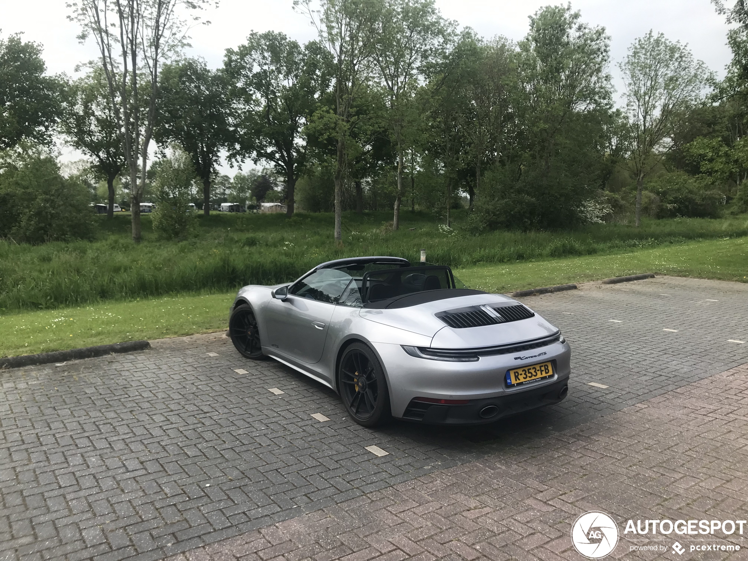 Porsche 992 Carrera 4 GTS Cabriolet