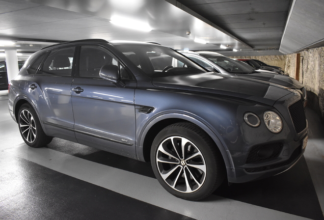 Bentley Bentayga Hybrid