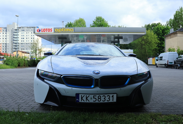 BMW i8