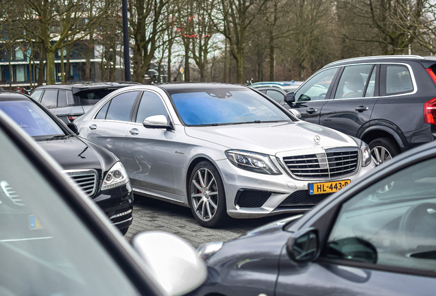 Mercedes-Benz S 63 AMG V222