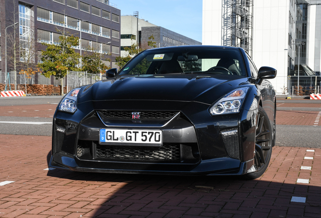 Nissan GT-R 2017