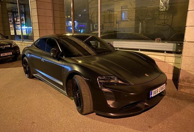 Porsche Taycan Turbo S