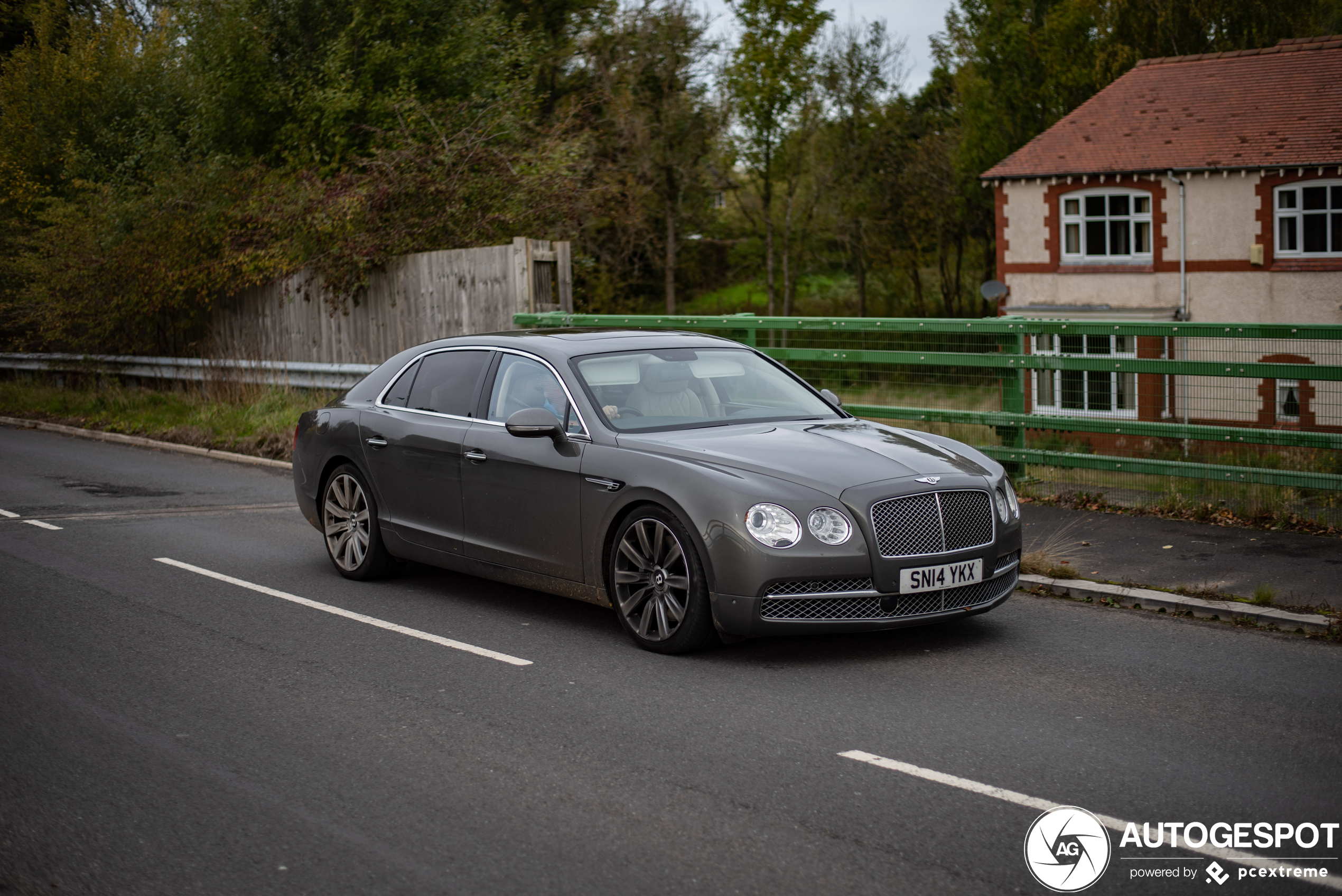 Bentley Flying Spur W12