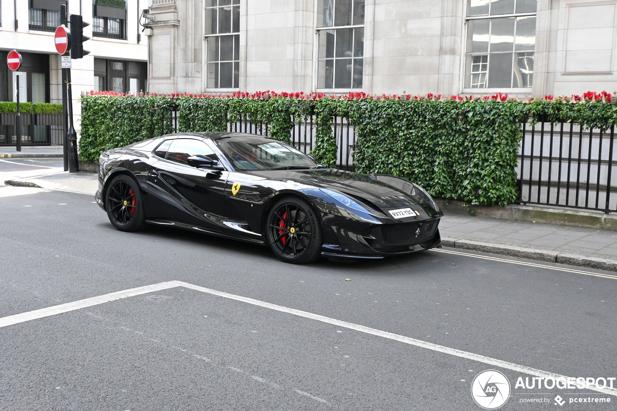 Ferrari 812 GTS