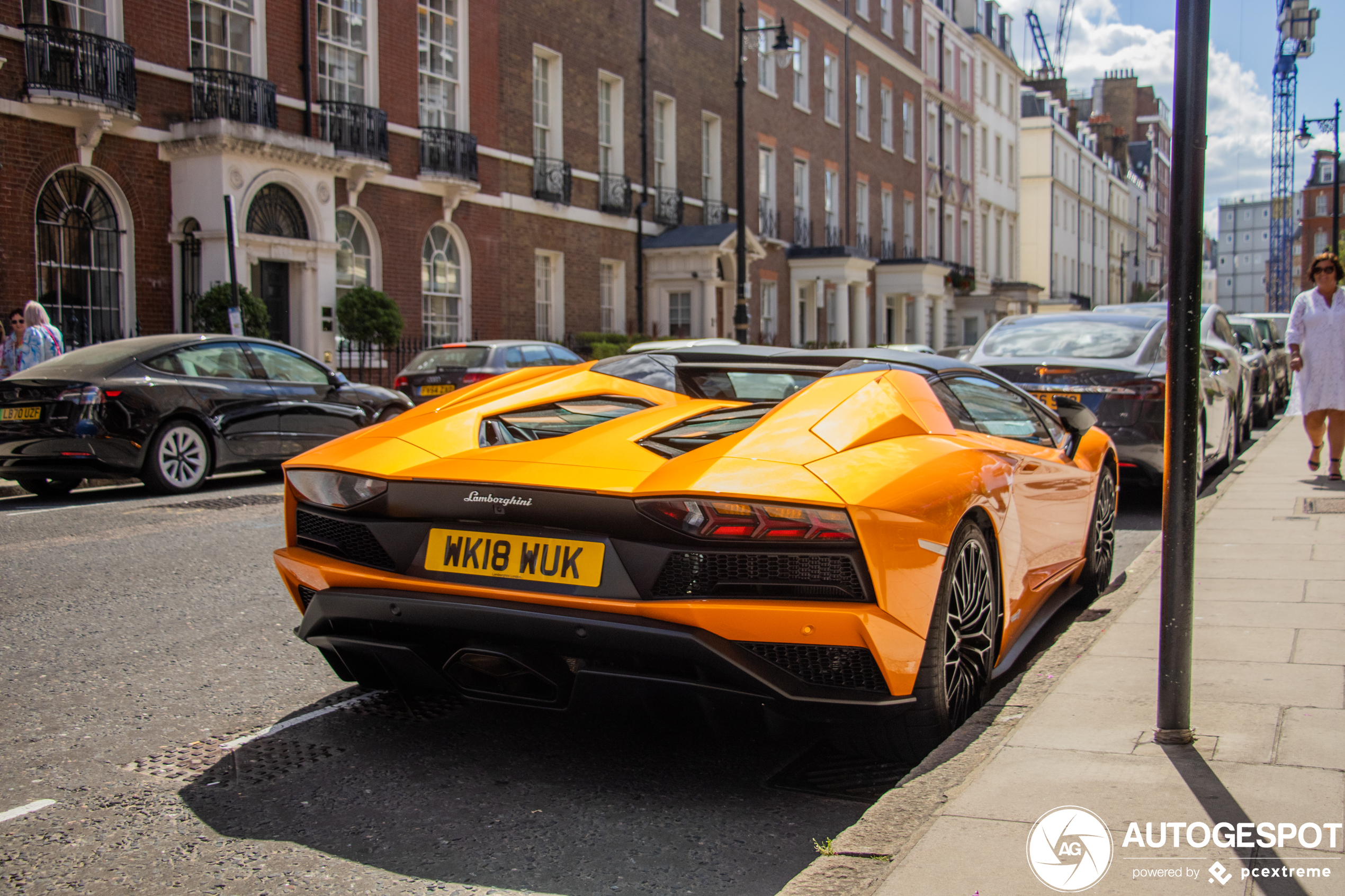 Lamborghini Aventador S LP740-4 Roadster