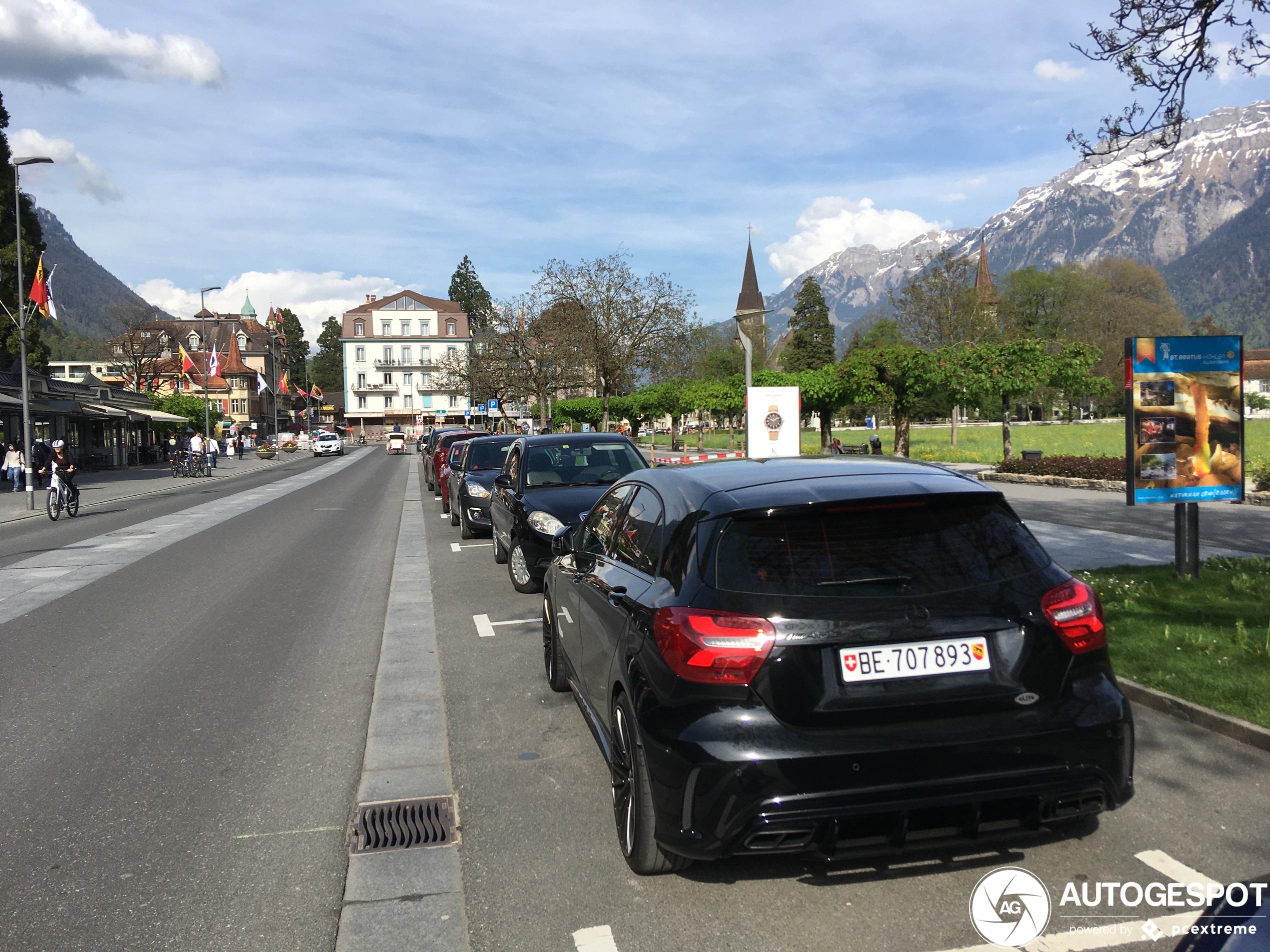 Mercedes-AMG A 45 W176 2015